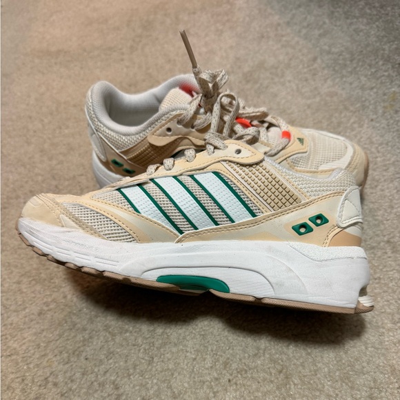 Adidas Spiritain sneakers women’s 6 kids 4 - Picture 1 of 5